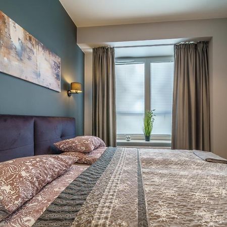 Bright And Charming- Golden Apartments- City Center&S18 Varşovia Exterior foto