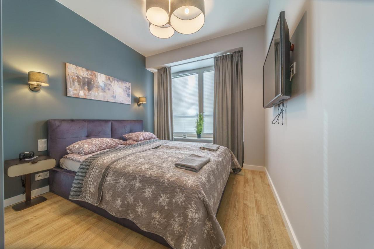 Bright And Charming- Golden Apartments- City Center&S18 Varşovia Exterior foto