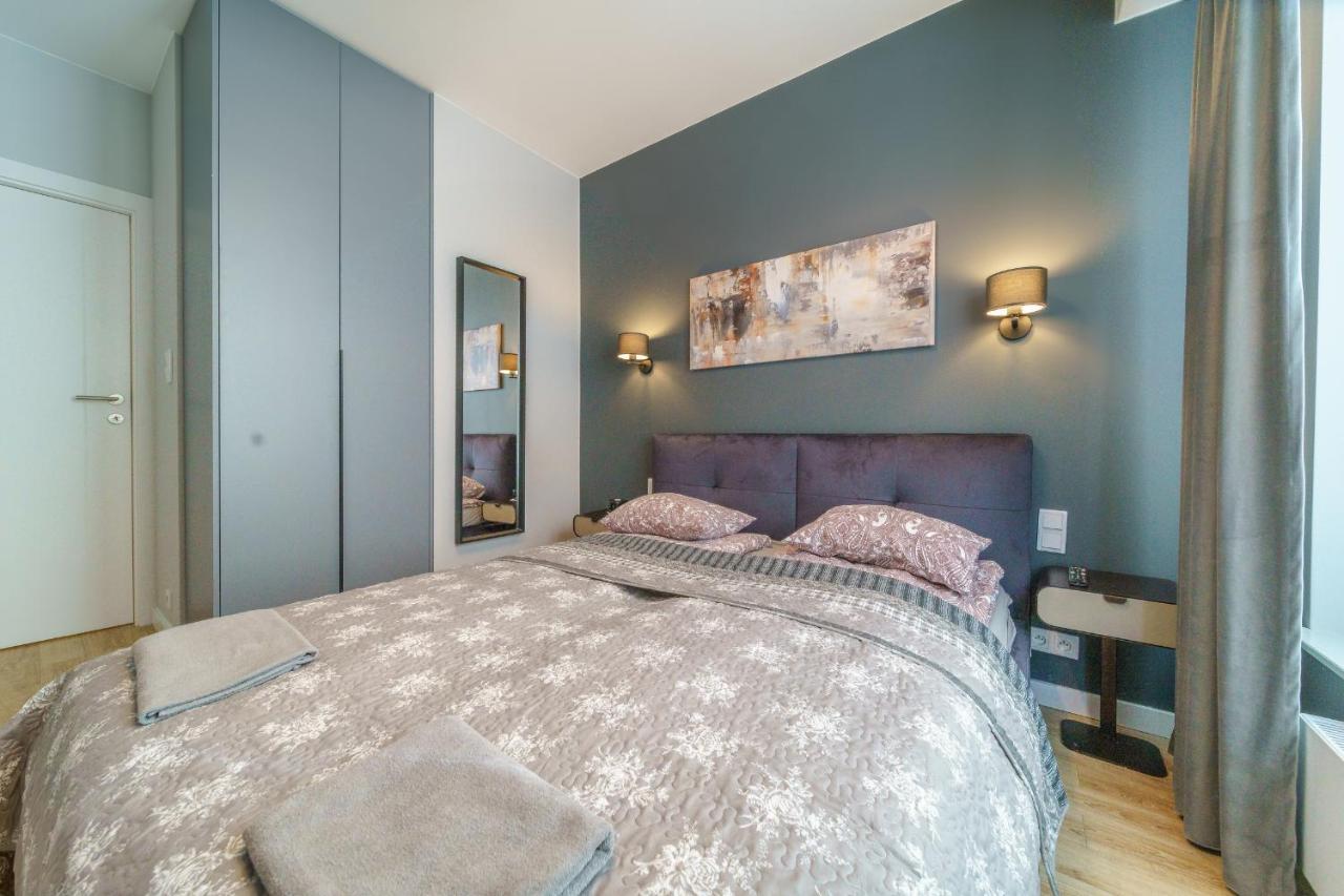 Bright And Charming- Golden Apartments- City Center&S18 Varşovia Exterior foto