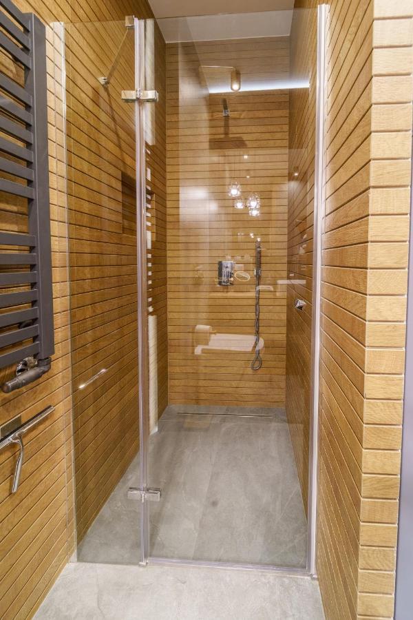 Bright And Charming- Golden Apartments- City Center&S18 Varşovia Exterior foto