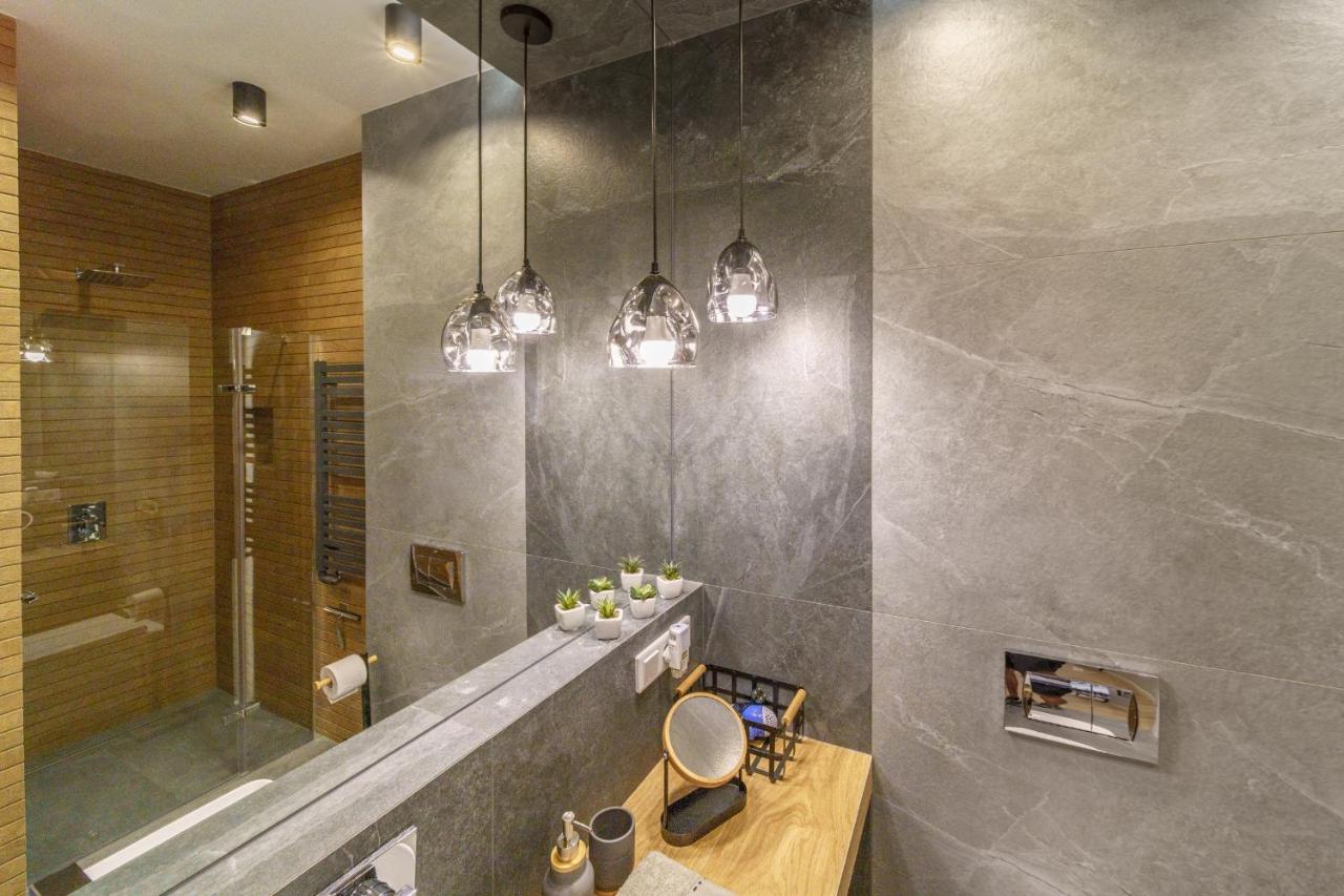Bright And Charming- Golden Apartments- City Center&S18 Varşovia Exterior foto